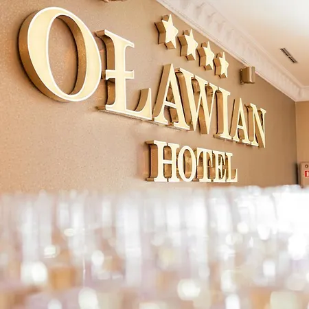 Hotel Olawian 4*